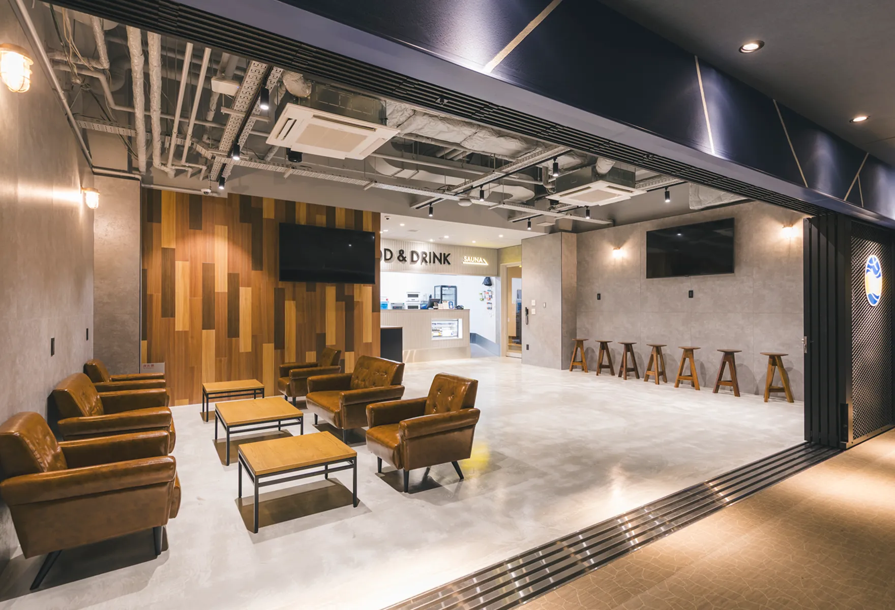 レストラン・バー