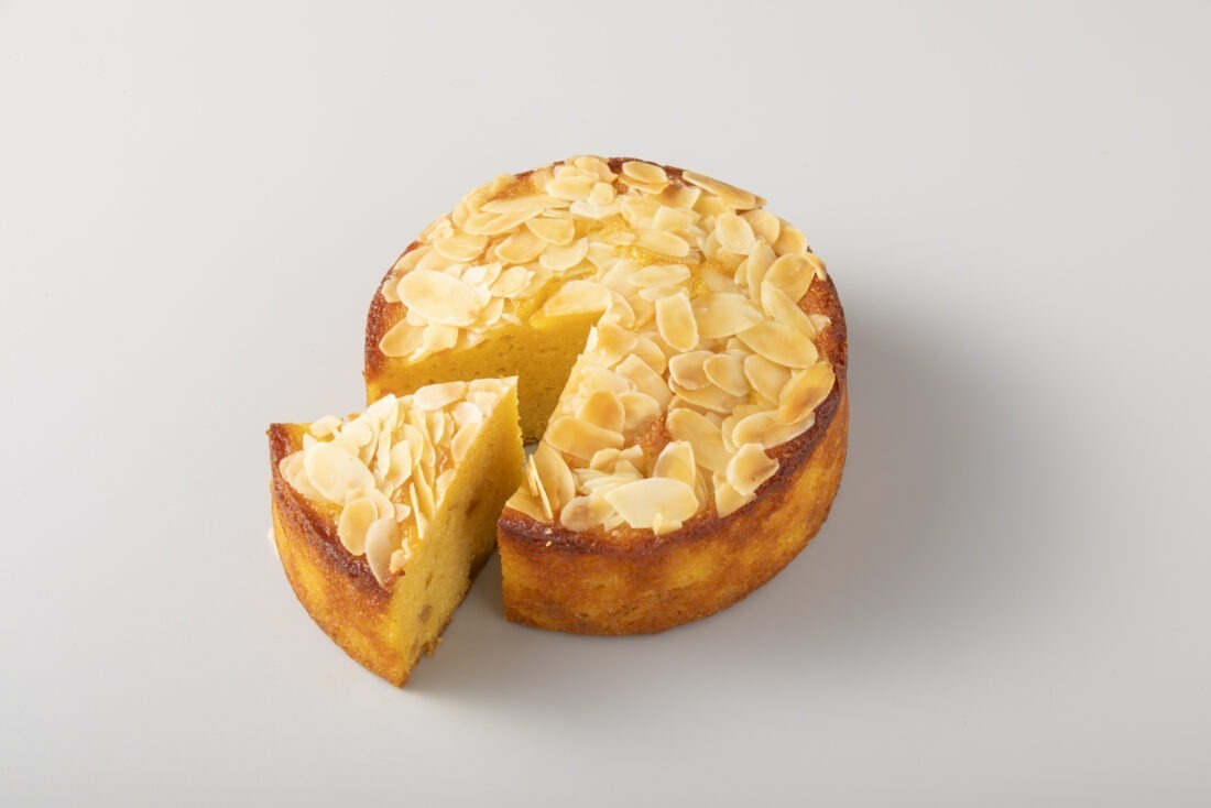 パティシエール特製『ケーキ・ド・パッション』販売開始！　@ 舞子ビラ神戸ロビーショップ