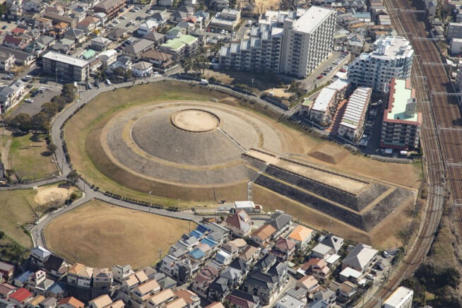 五色塚古墳