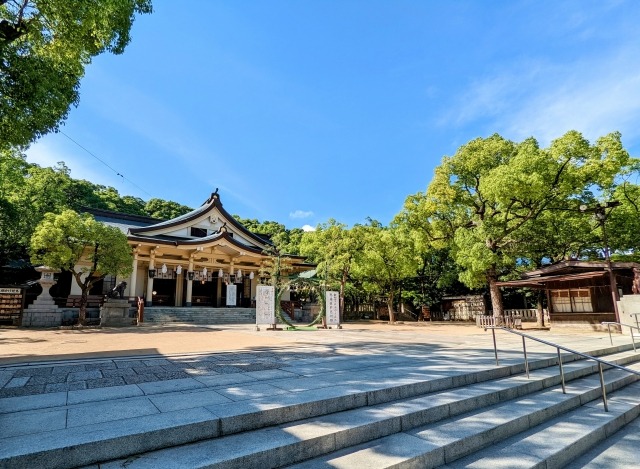 湊川神社